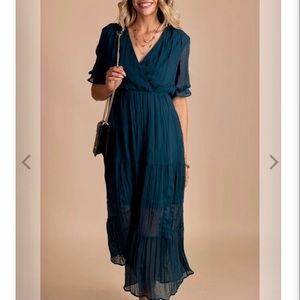 Bella Ella On The List Maxi Dress XL